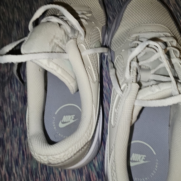 Max Nike Women Size 9 - Picture 5 of 8